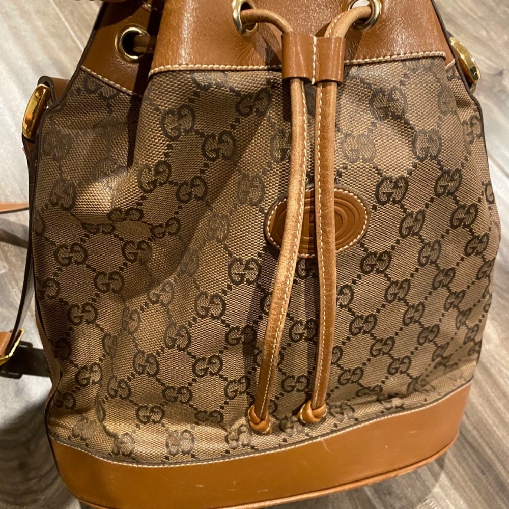 Authentic Gucci Bucket Bag